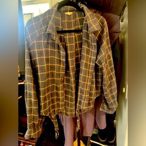 Flannel button down , cropped with tie at the bottom. Size large, worn once.